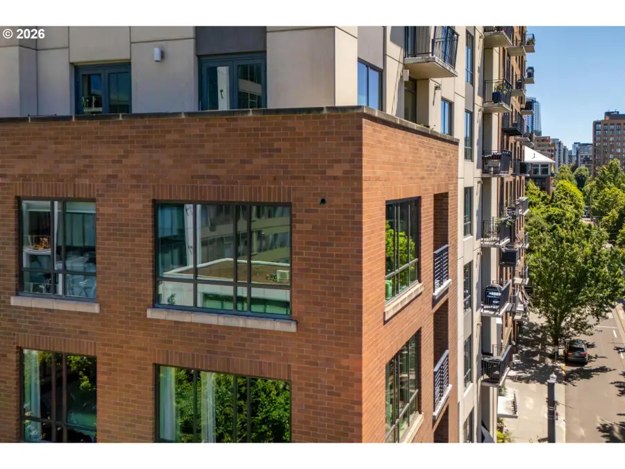 922 NW 11th Ave #404, Portland, OR 97209 - #3
