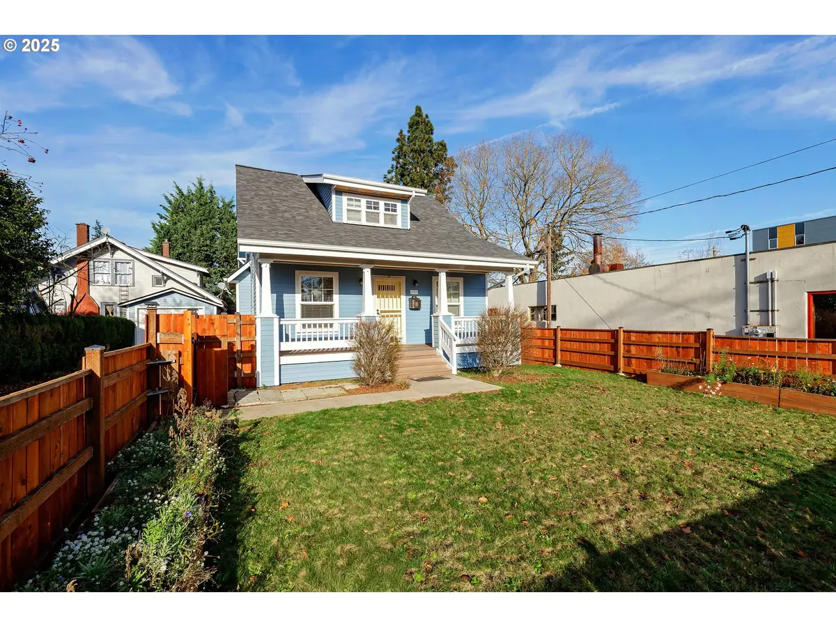2913 NE Killingsworth St, Portland, OR 97211 - Image #1