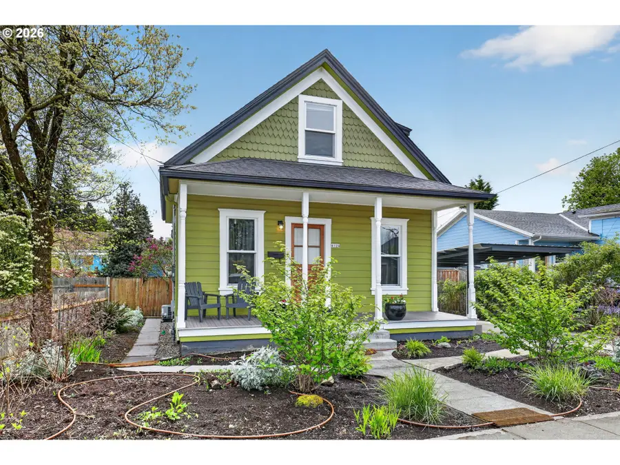 6124 NE Hoyt St, Portland, OR 97213 - #2