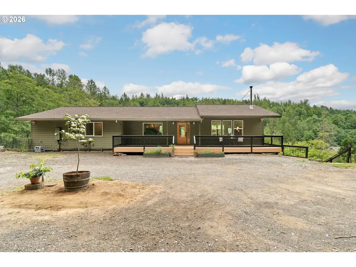 39448 E Knieriem Rd, Corbett, OR 97019 - #1