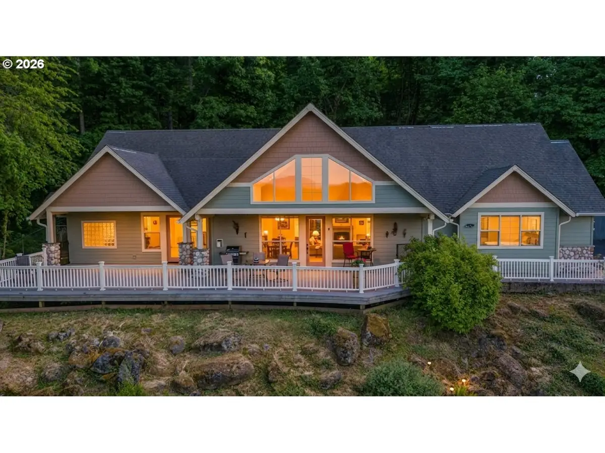 733 Queens Ave, Creswell, OR 97426 - #1