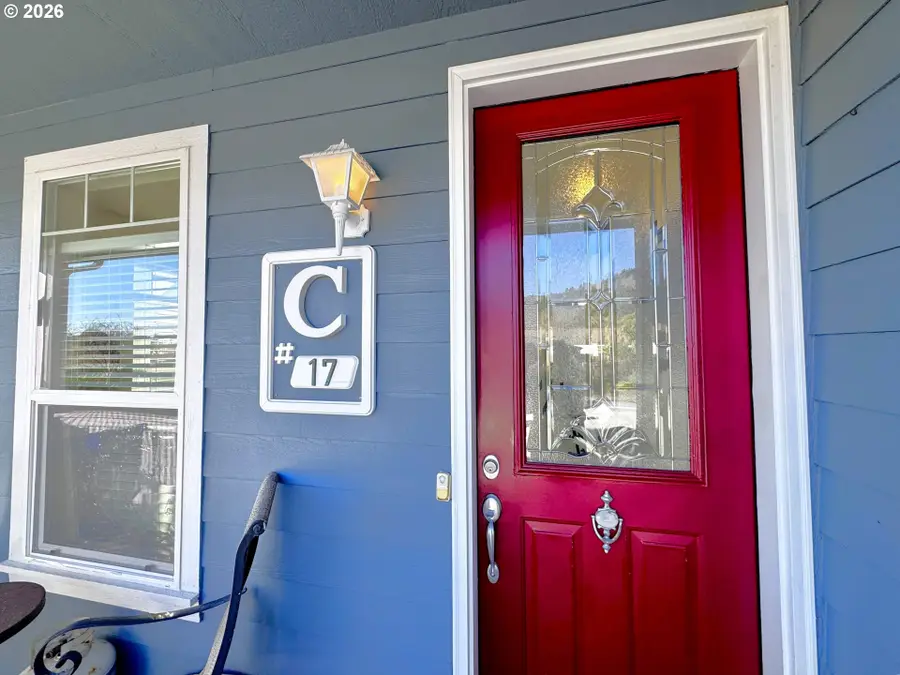98126 W Benham Ln #17, Brookings, OR 97415 - Image #3