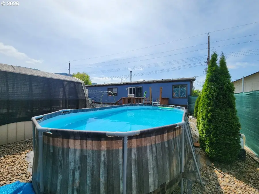 430 Birch St, Drain, OR 97435 - #3