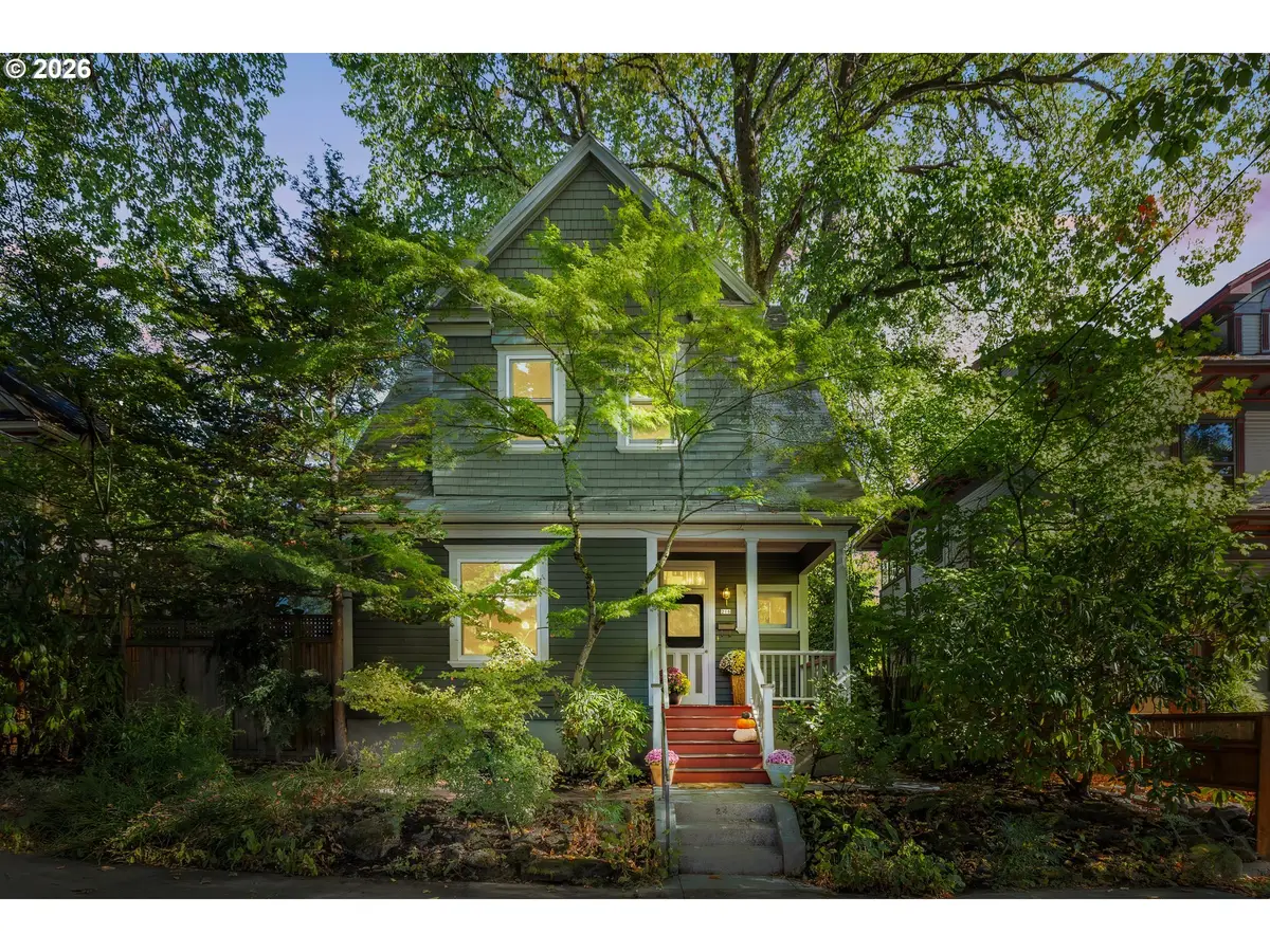 216 SE 17th Ave, Portland, OR 97214 - #1