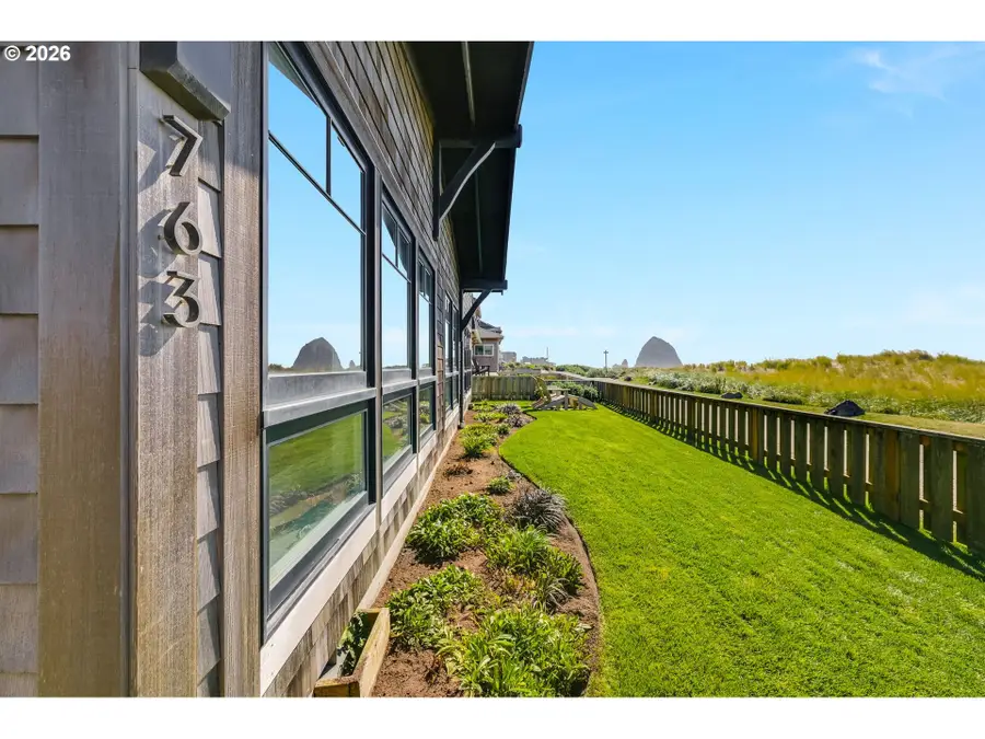 763 S Ocean Ave, Cannon Beach, OR 97110 - #2