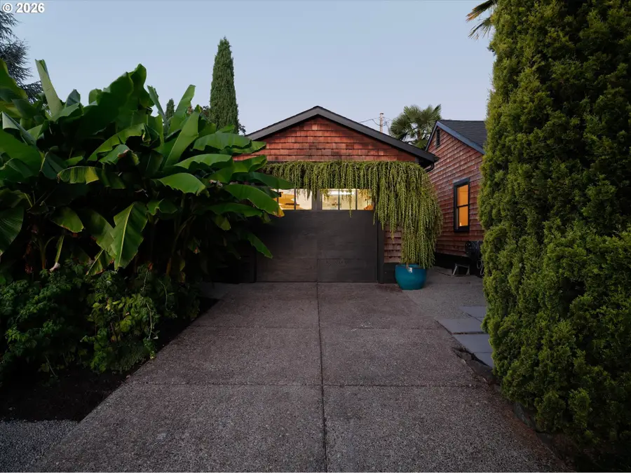 3111 N Willamette Blvd, Portland, OR 97217 - #2