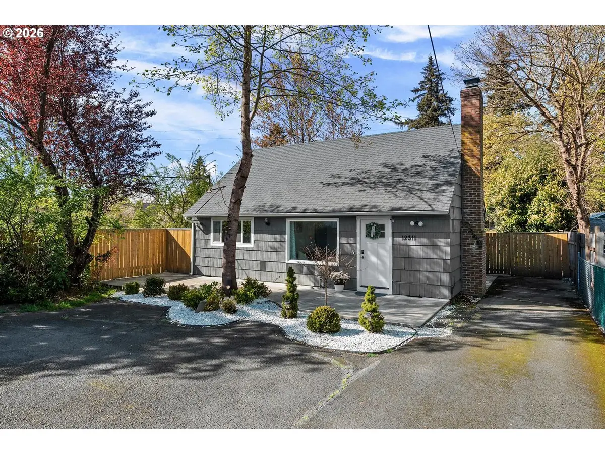 12311 SE Ramona St, Portland, OR 97236 - #1