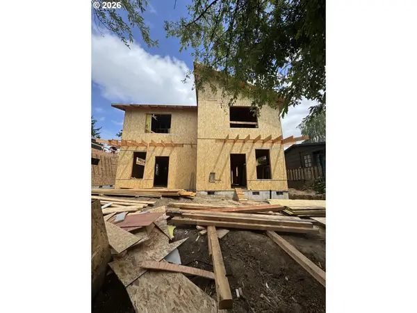 2020 SE 34th Ave, Portland, OR 97214