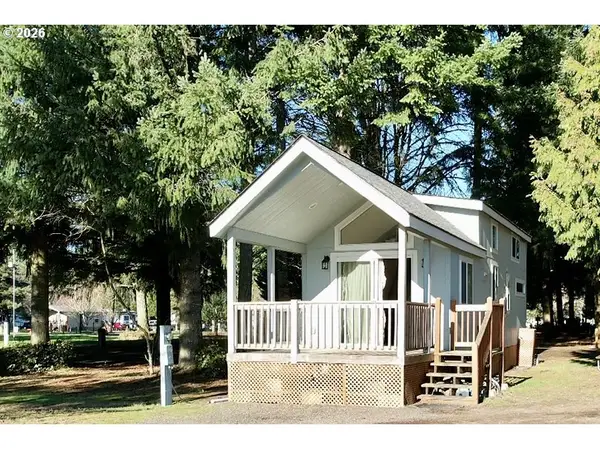 150 Happy Trails Rd #119, CastleRock, WA 98611