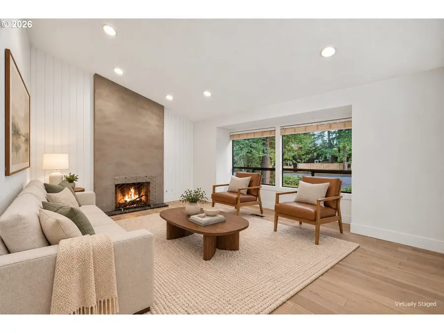 3745 Division Ct, Lake Oswego, OR 97035 - #3
