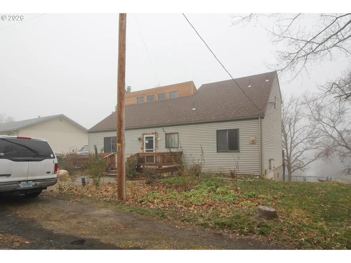 314 Normal St, Weston, OR 97886 - #1