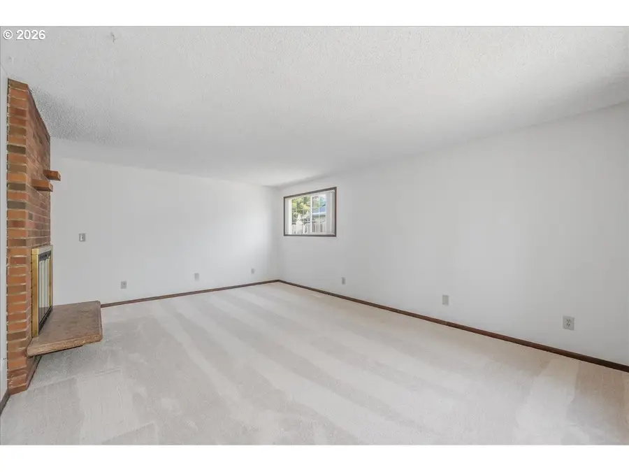 58 Sunset Pl, Saint Helens, OR 97051 - #3