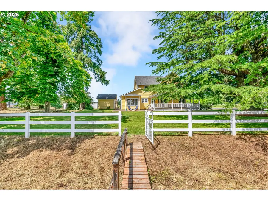 34671 Matthews Rd, Eugene, OR 97405 - #2