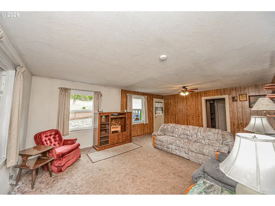 77339 Rutters Rd, Clatskanie, OR 97016 - #2