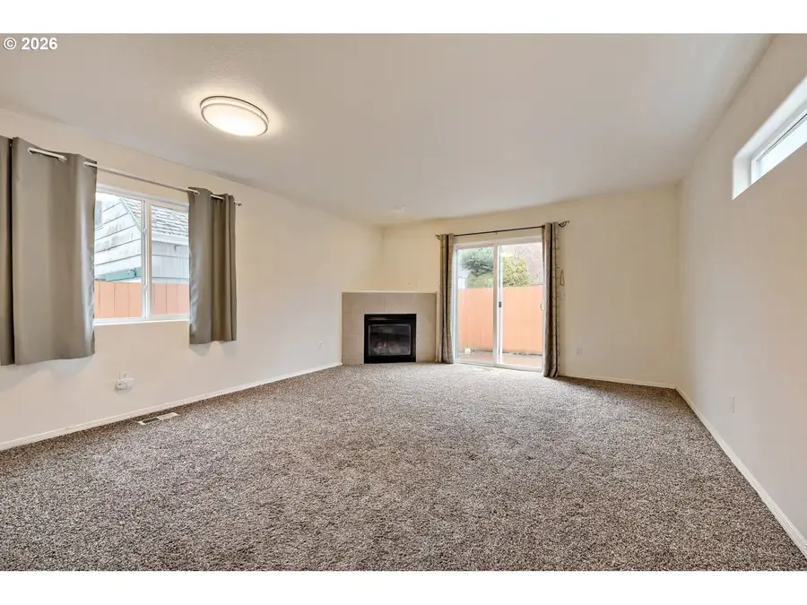 6626 N Seneca St, Portland, OR 97203 - #3