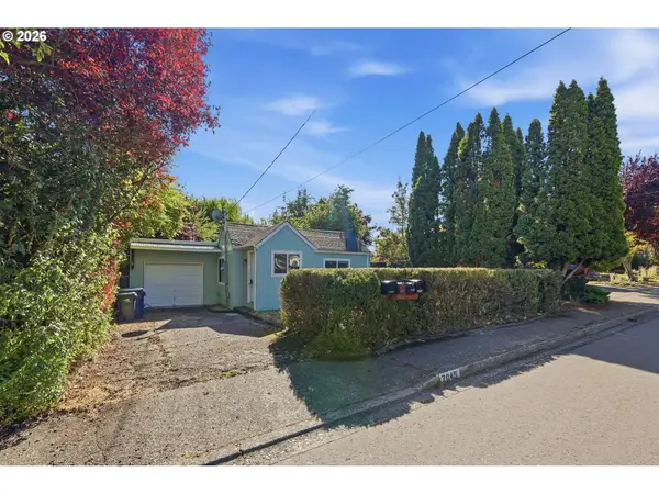 2049 City View St, Eugene, OR 97405
