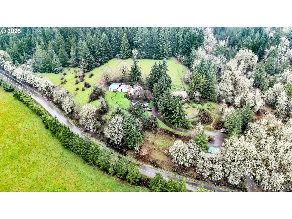17600 NW Panther Creek Rd, Carlton, OR 97111 - Image #1
