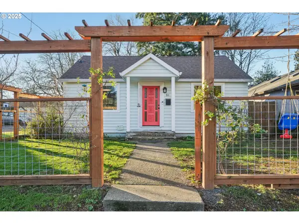 311 NE 92nd Pl, Portland, OR 97220