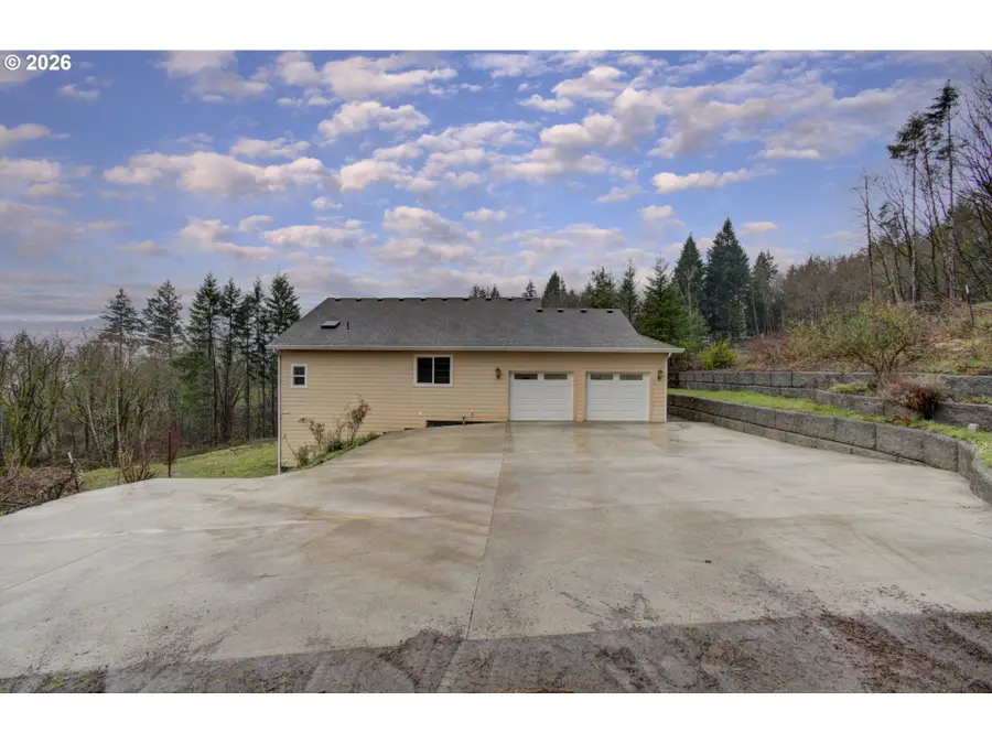 498 Bryant Hill Rd, Woodland, WA 98674 - #3
