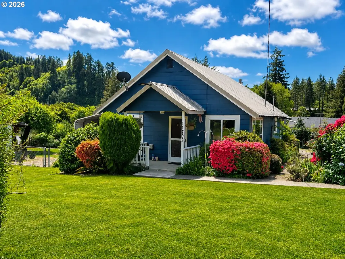 11792 Orchard Ave, Mapleton, OR 97453 - #1