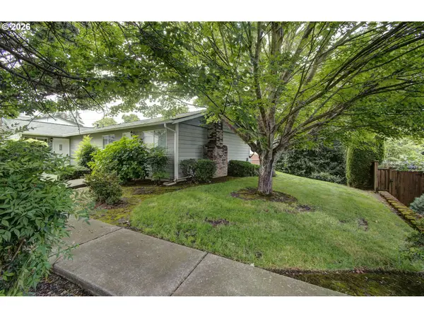 3300 Kauffman Ave #11, Vancouver, WA 98660