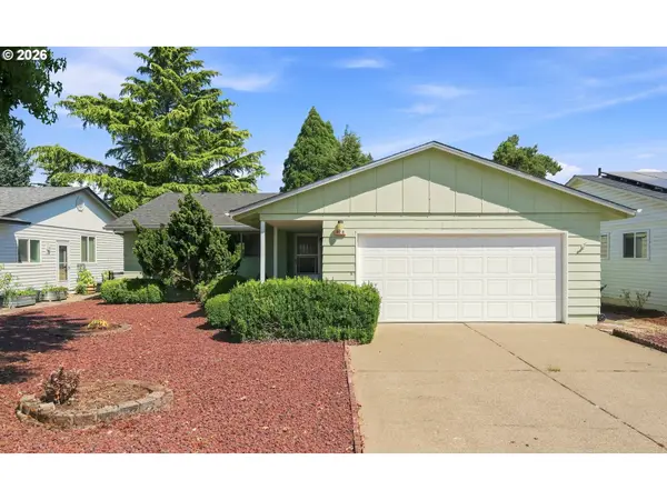 828 Oregon Way, Woodburn, OR 97071