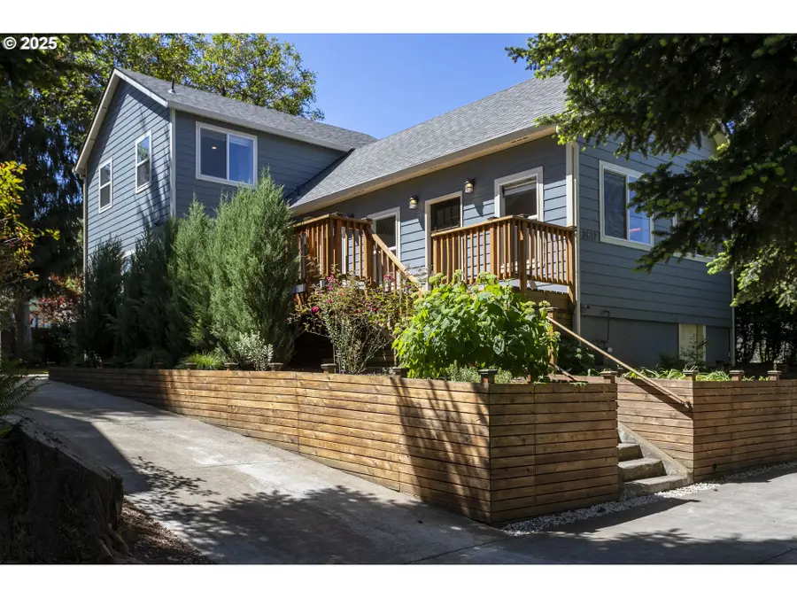 3817 NE 11th Ave, Portland, OR 97212 - Image #2