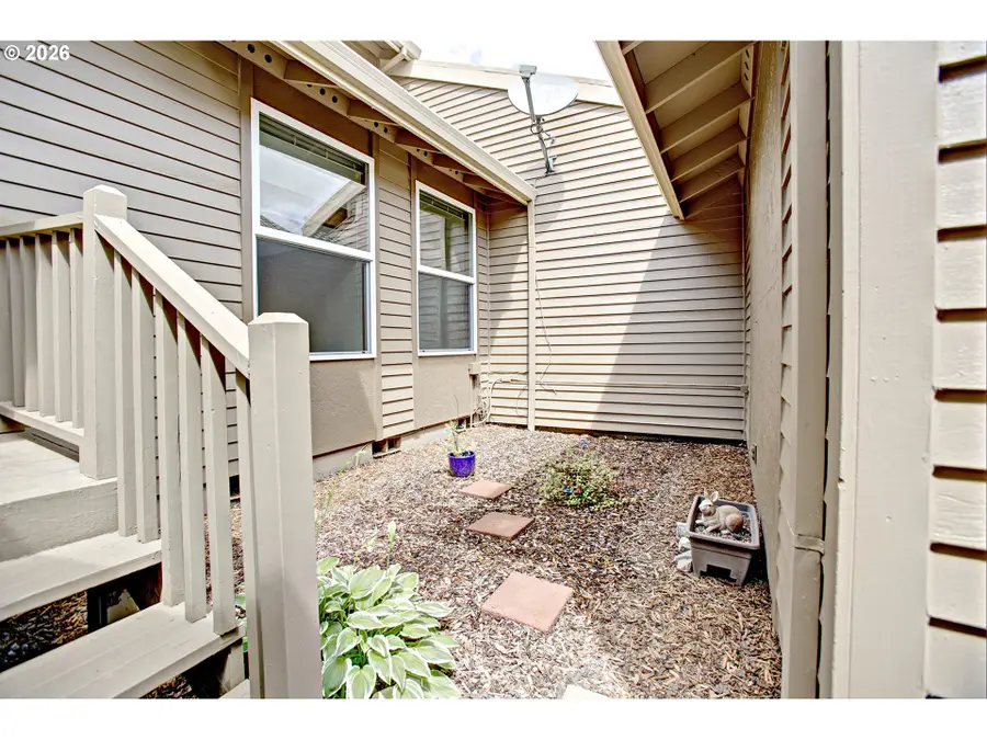12712 SW Barberry Dr, Beaverton, OR 97008 - #3