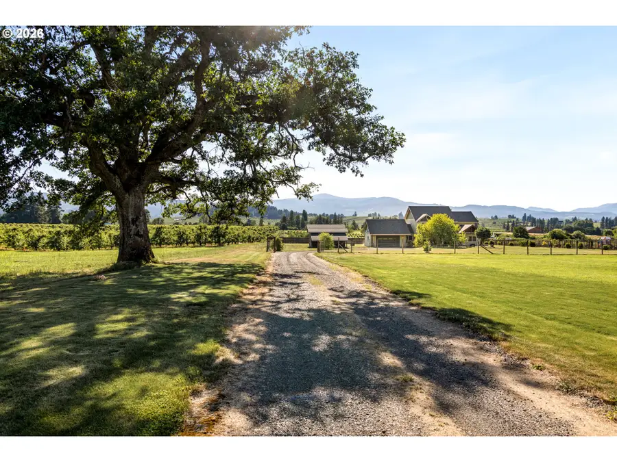 3066 Thomsen Rd, Hoodriver, OR 97031 - #2