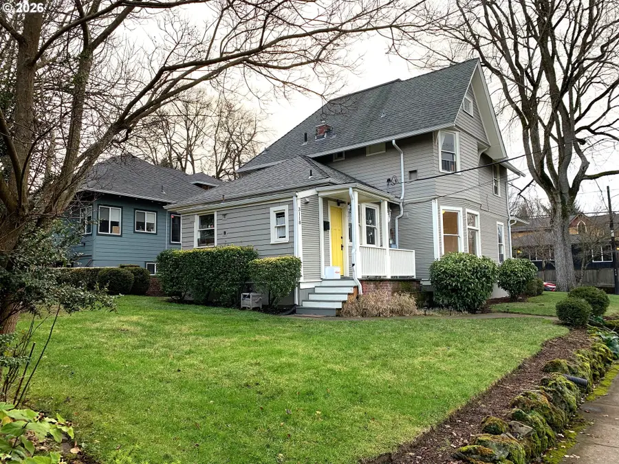 3118 SE Yamhill St, Portland, OR 97214 - #2