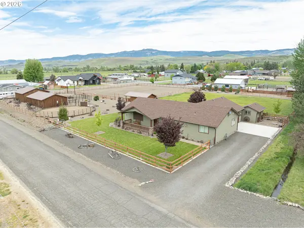 975 N 10th St, Union, OR 97883