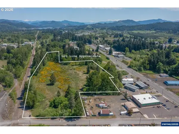 2414 (next To) Main St, SweetHome, OR 97386