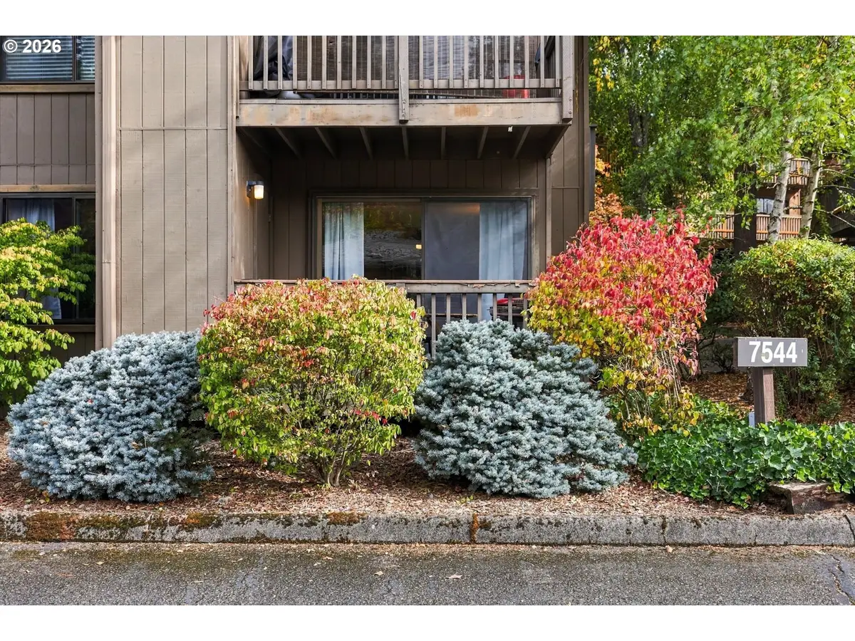 7544 SW Barnes Rd #C, Portland, OR 97225 - #1