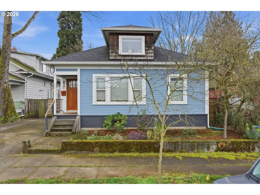 832 N Emerson St, Portland, OR 97217 - #2