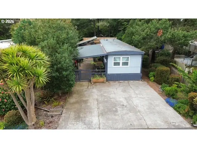 1600 Rhododendron Dr #155, Florence, OR 97439 - #1