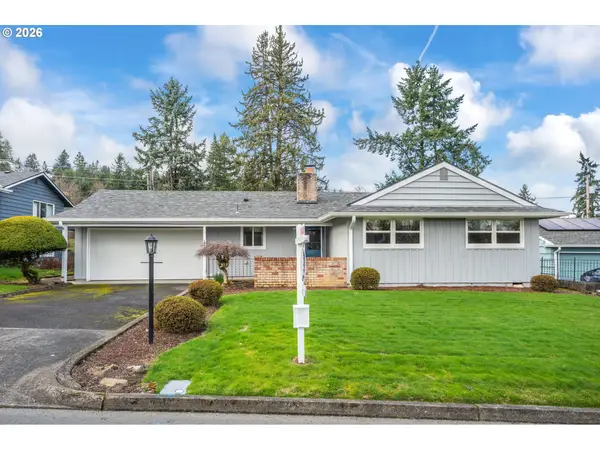 1490 Hallinan St, LakeOswego, OR 97034