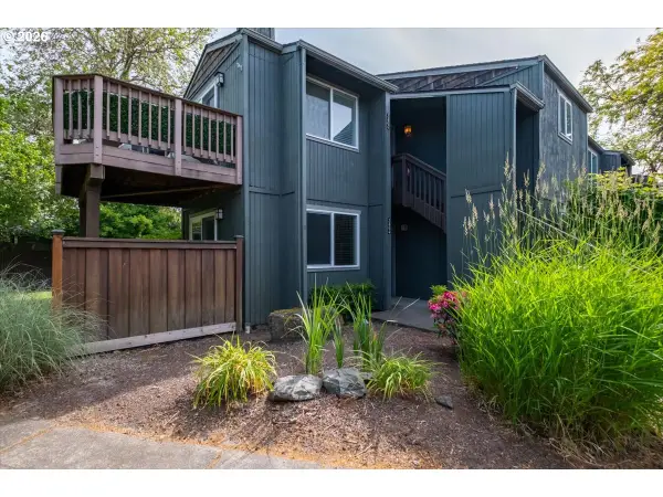 2864 Newton Pl, Philomath, OR 97370