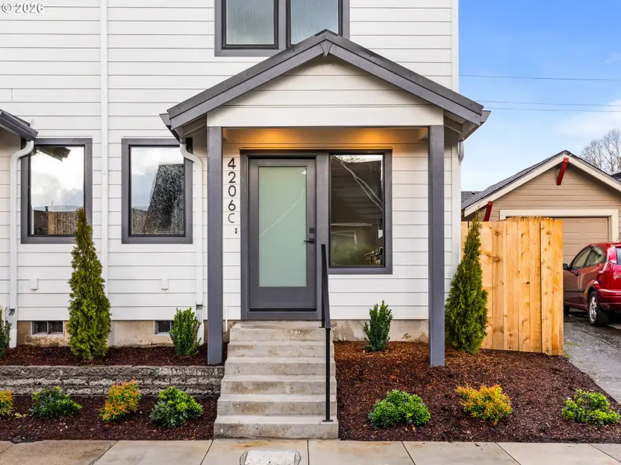 4206 NE 20th Ave #C, Portland, OR 97211 - Image #2
