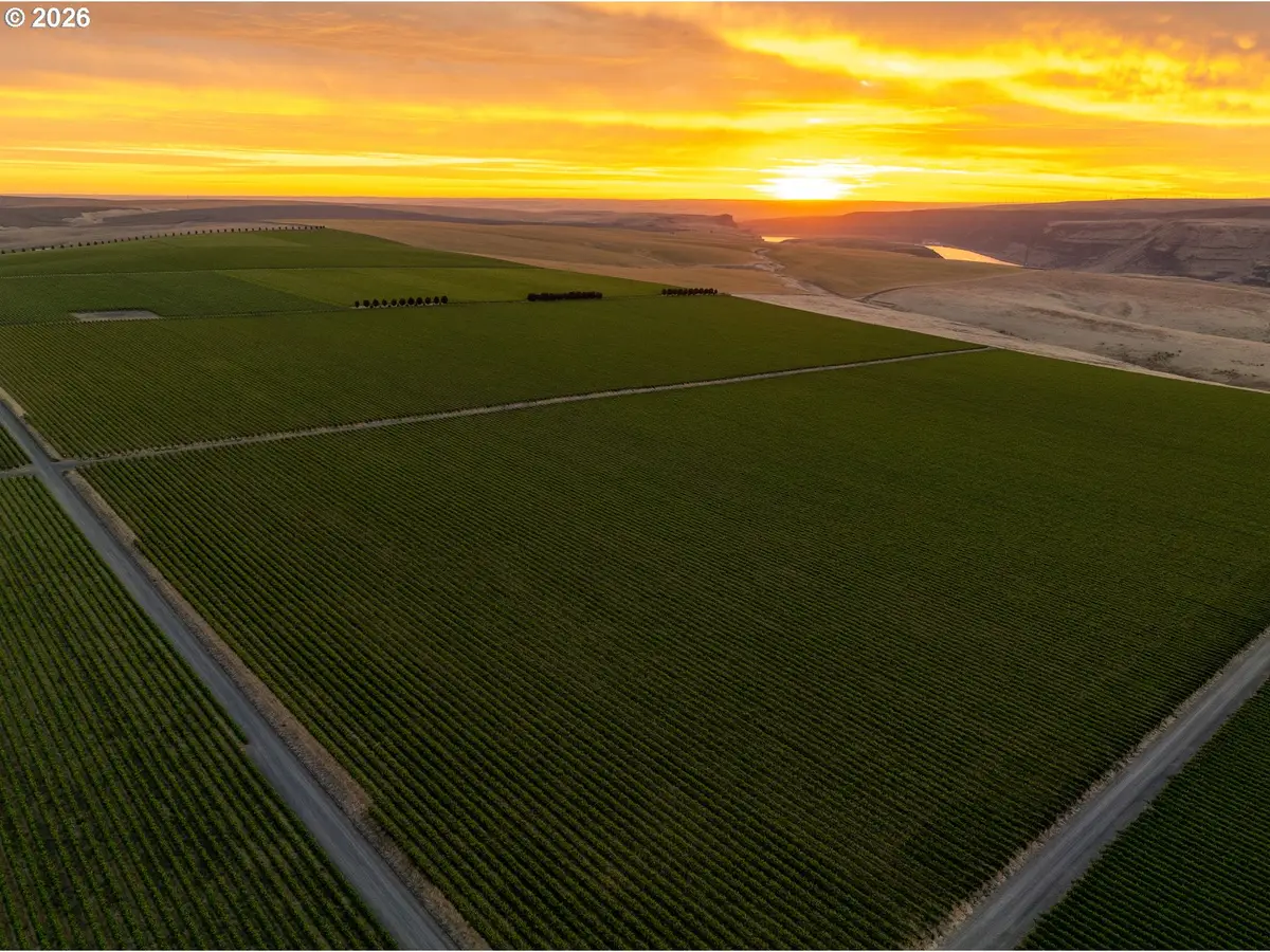 S Finley Rd, Kennewick, WA 99337 - #1