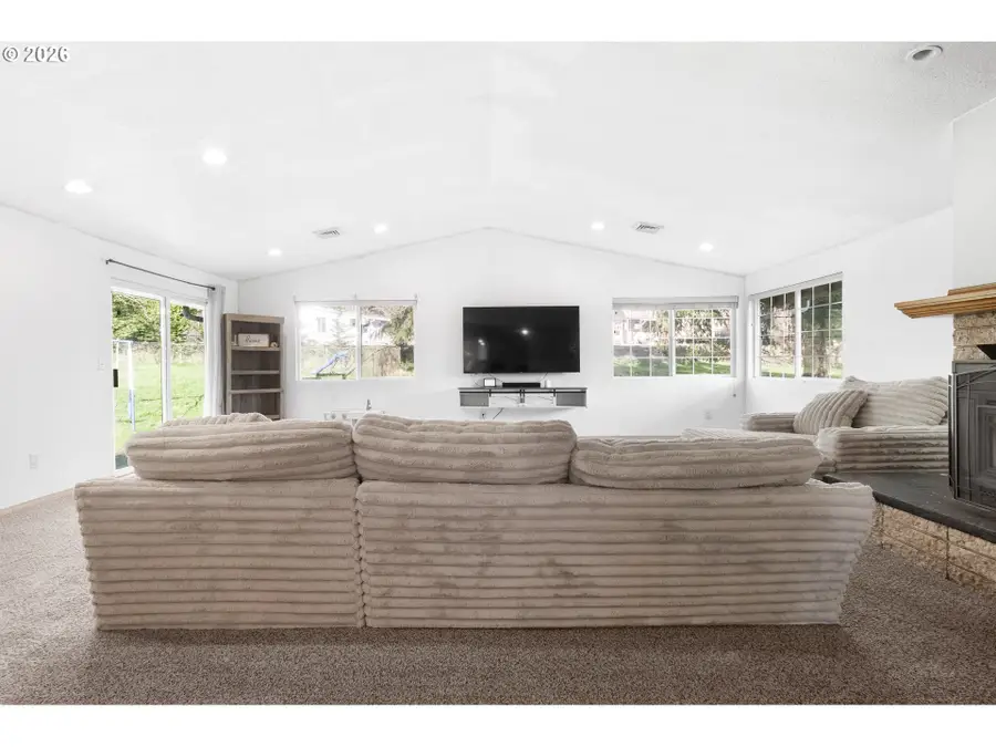 35551 Little Ln, Astoria, OR 97103 - #3