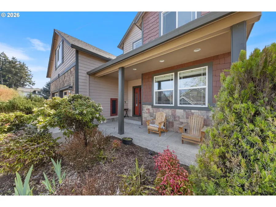 2014 NE Lucy Belle St, McMinnville, OR 97128 - #3