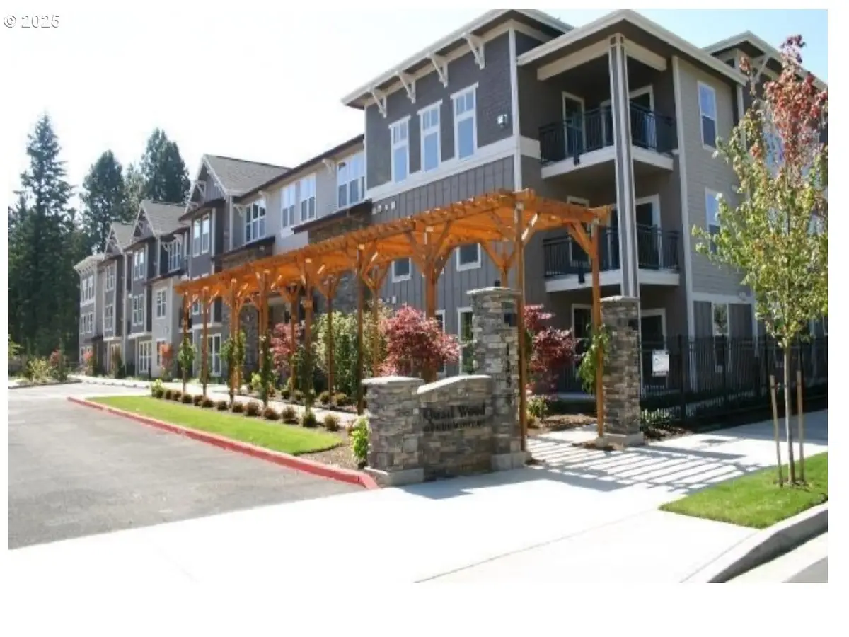 1258 NW Shattuck Way #306, Gresham, OR 97030 - Image #1