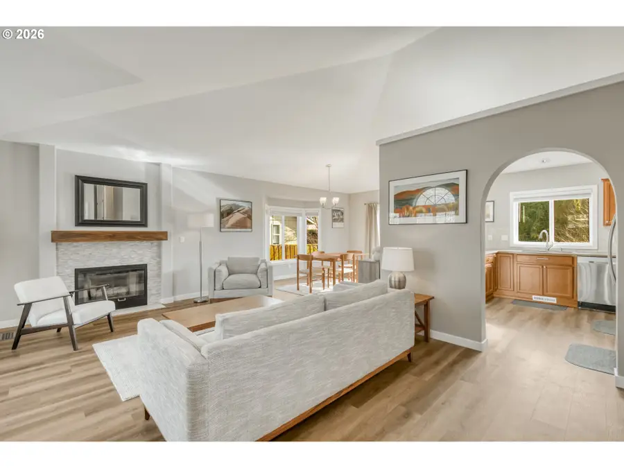 274 NE Lenox St, Hillsboro, OR 97124 - Image #3