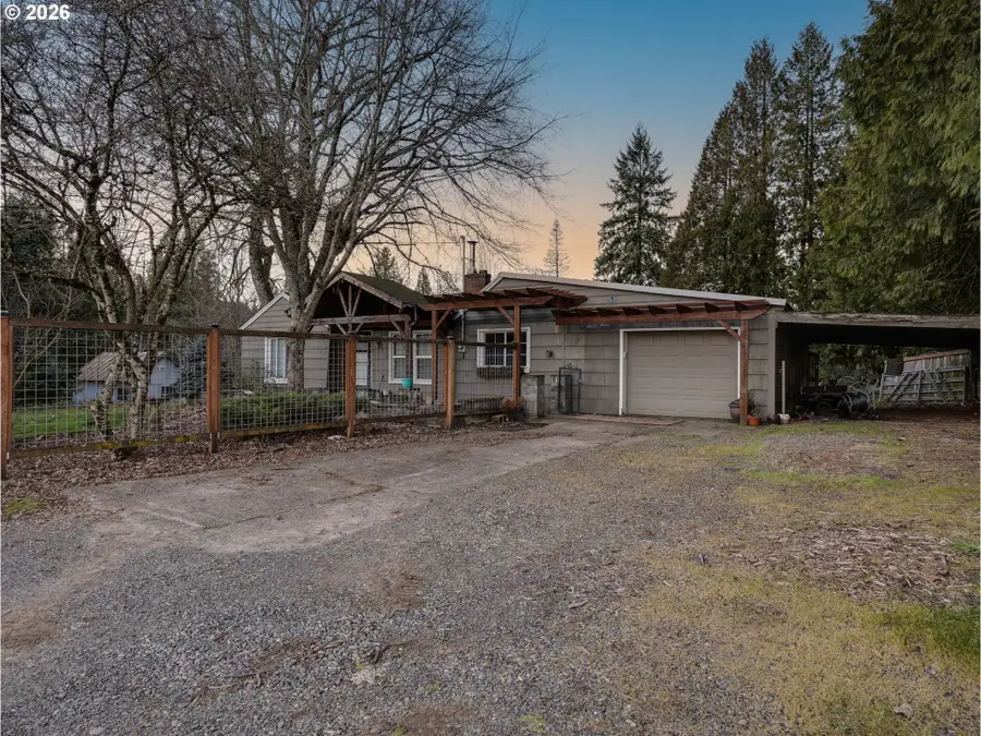 7634 SE Hogan Rd, Gresham, OR 97080 - Image #3