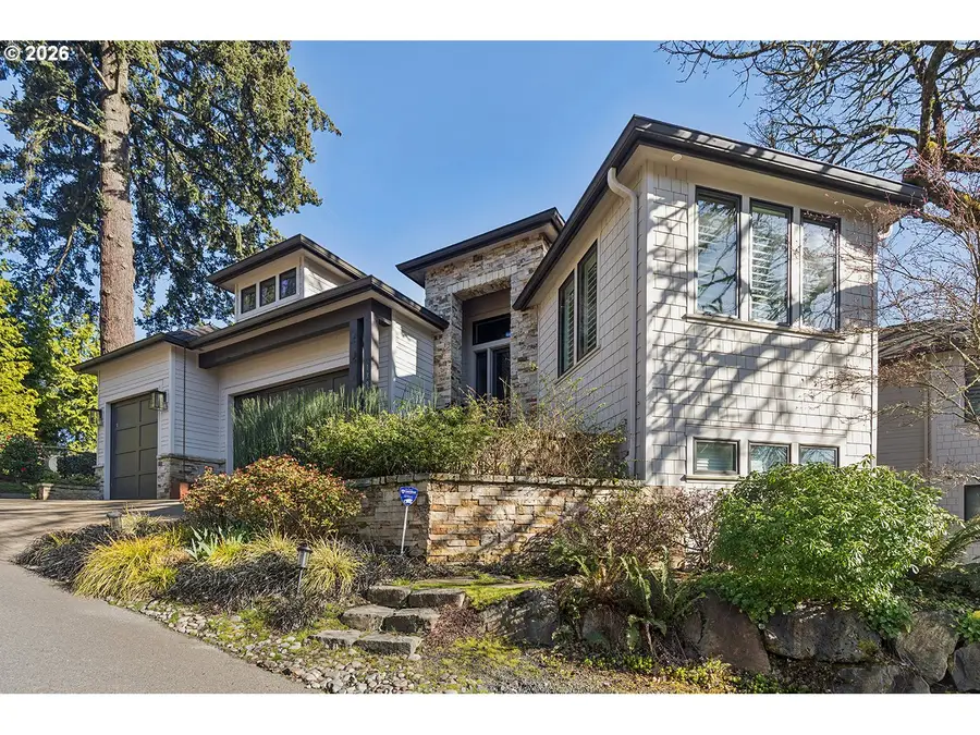 13912 Goodall Rd, Lake Oswego, OR 97034 - #2
