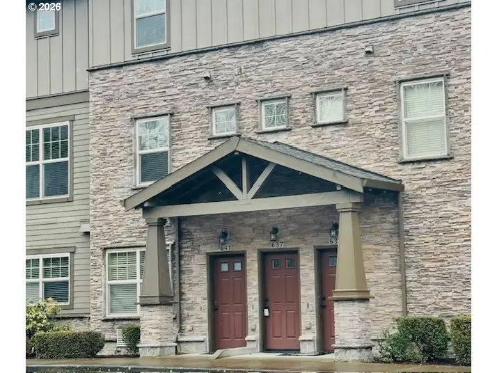 621 NE Garswood Ln, Hillsboro, OR 97006 - #1