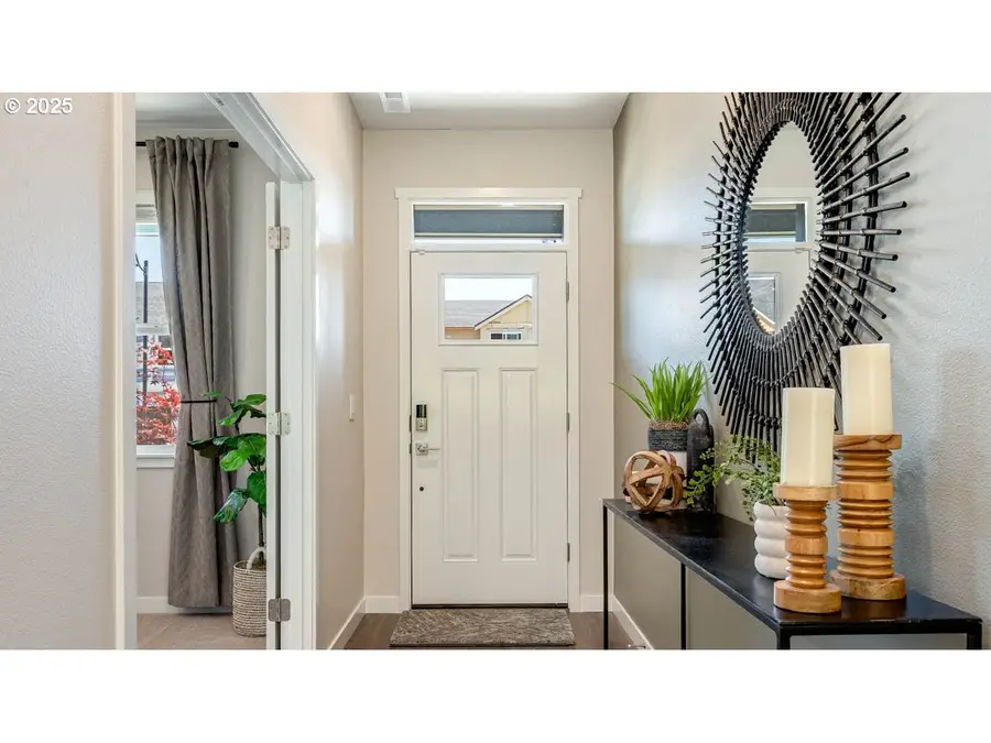 9209 SE Azalea St, Portland, OR 97086 - #2