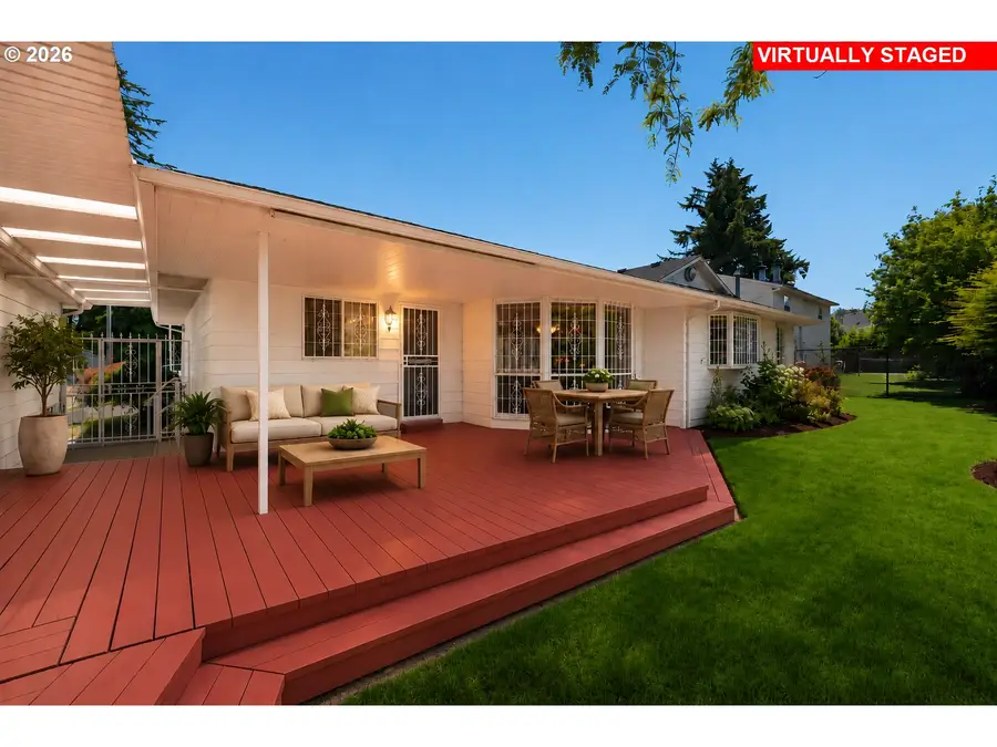 1715 NE 169th Ave, Portland, OR 97230 - #3