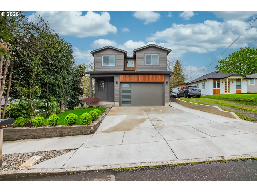212 NW 18th Ave, Camas, WA 98607 - #3