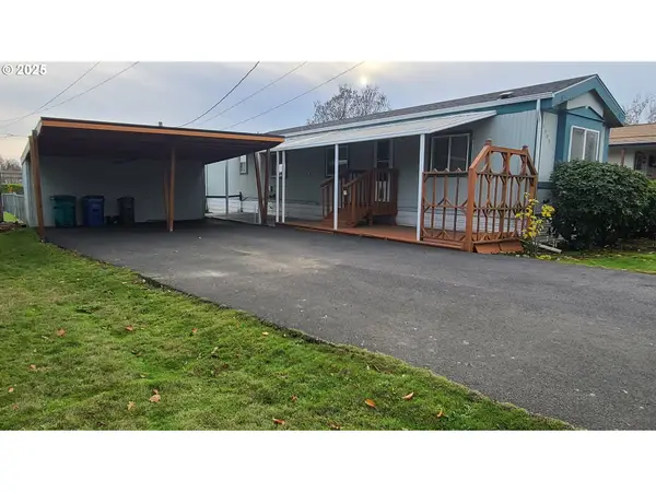 1405 NE Knowles Dr, Vancouver, WA 98685